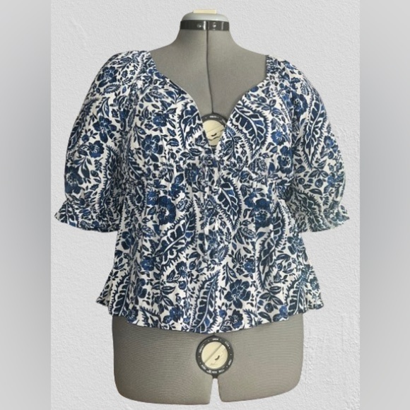 Mi ami (for Francesca’s) Tops - Francesca’s, Mi ami “Trissa”, puff sleeve top, Sz Xl